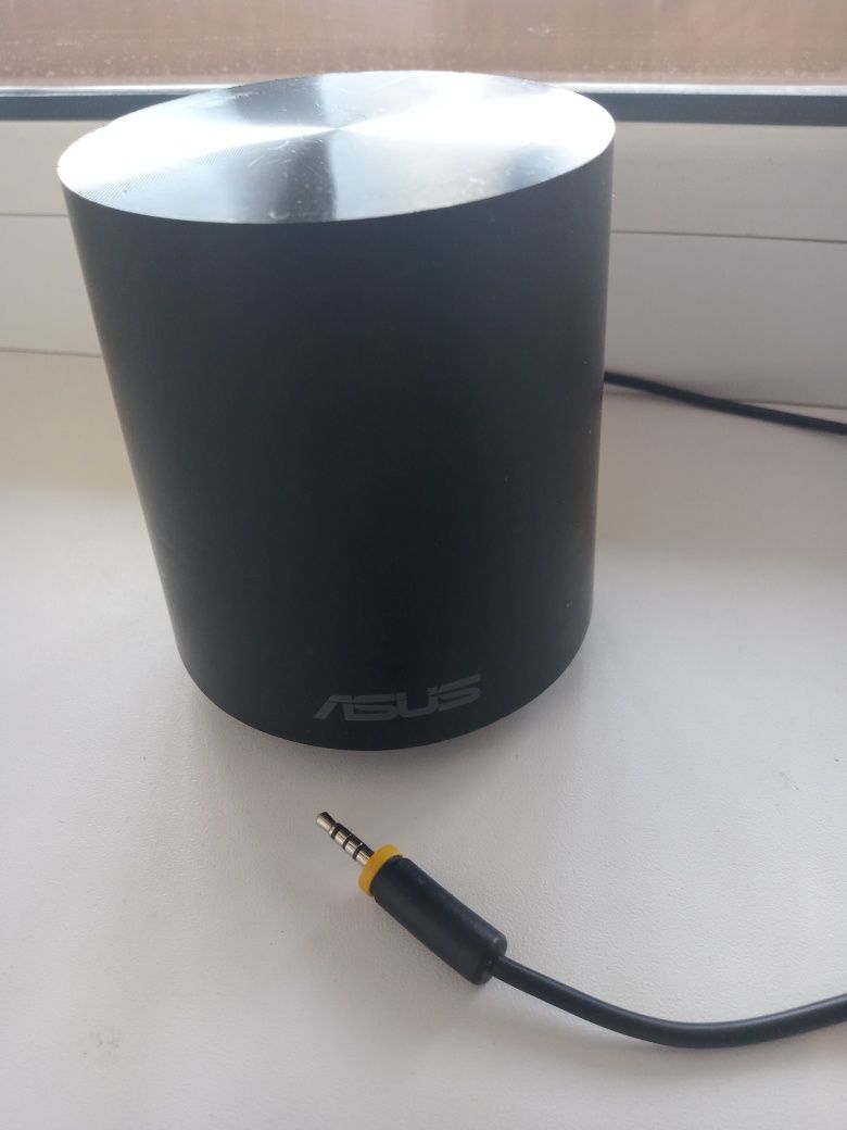 Домашний кинотеатр LG , 4 колонки SONY, 1 колонка ASUS
