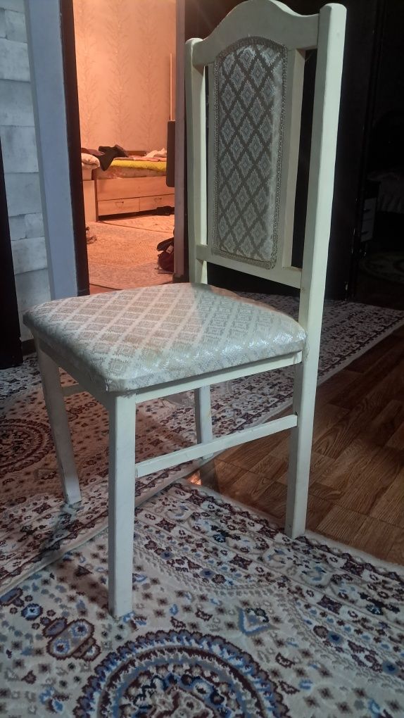 Орындықтар сатылады, продам стулья