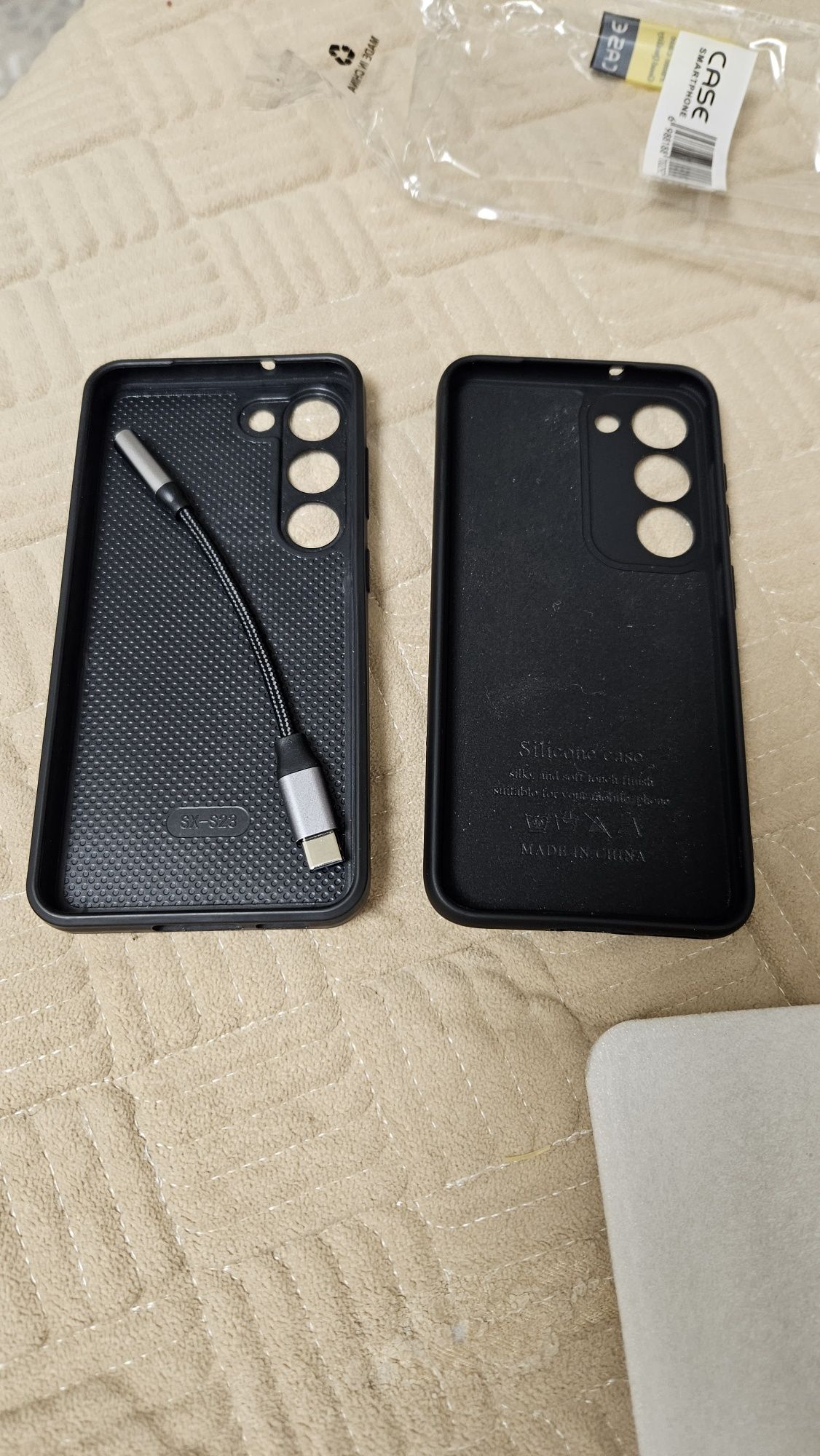 Чехол SAMSUNG S23-новый/цена за 2 шт. И переходник на наушники в