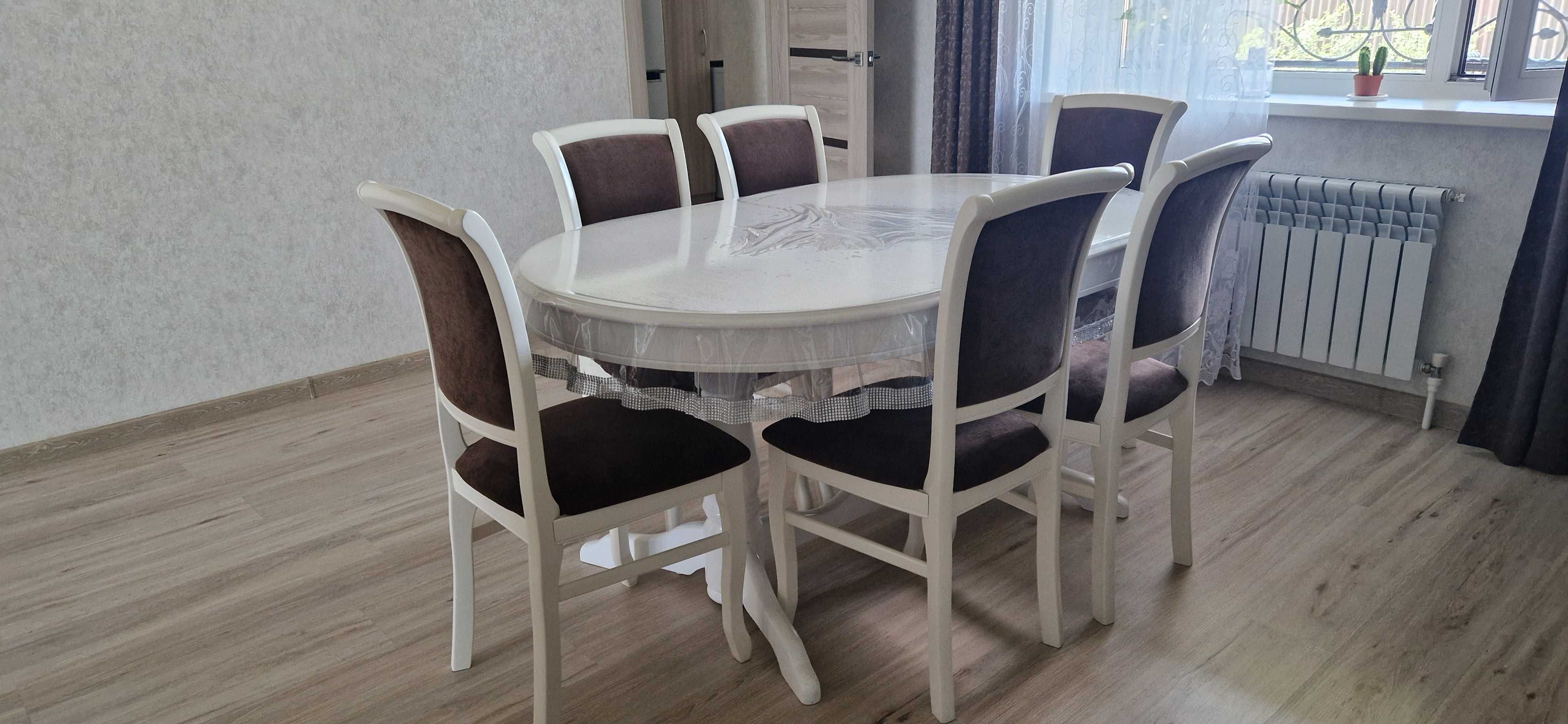 Продам стол со стульями