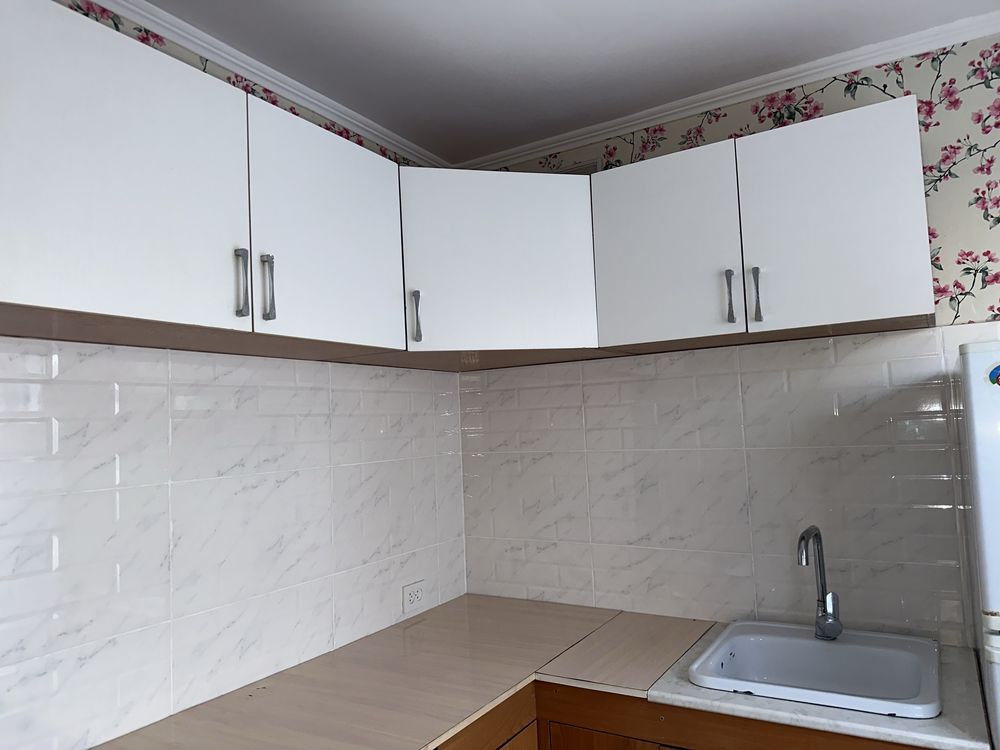 Продается 1ком кв в центре г. Кентау ,2этаж, не углавая