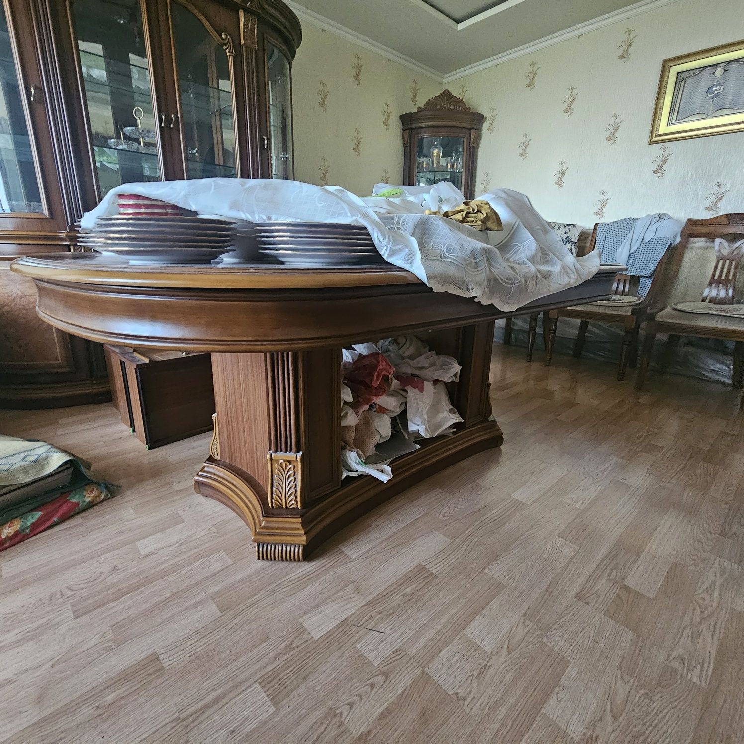 Мебель б/у для гостиной