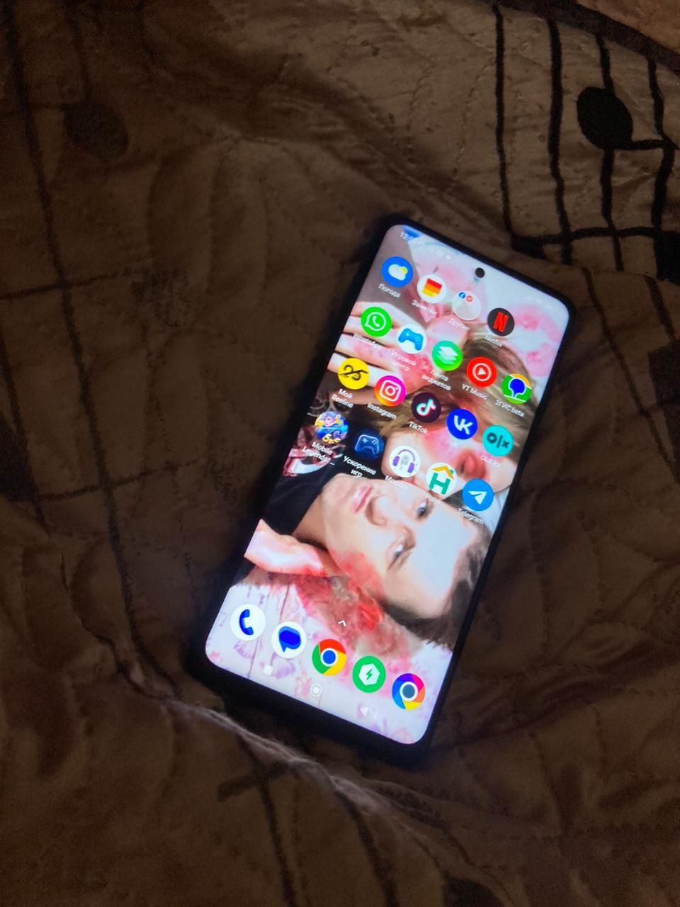 Poco x3 продаю телефон срочно 15 -20 тыс