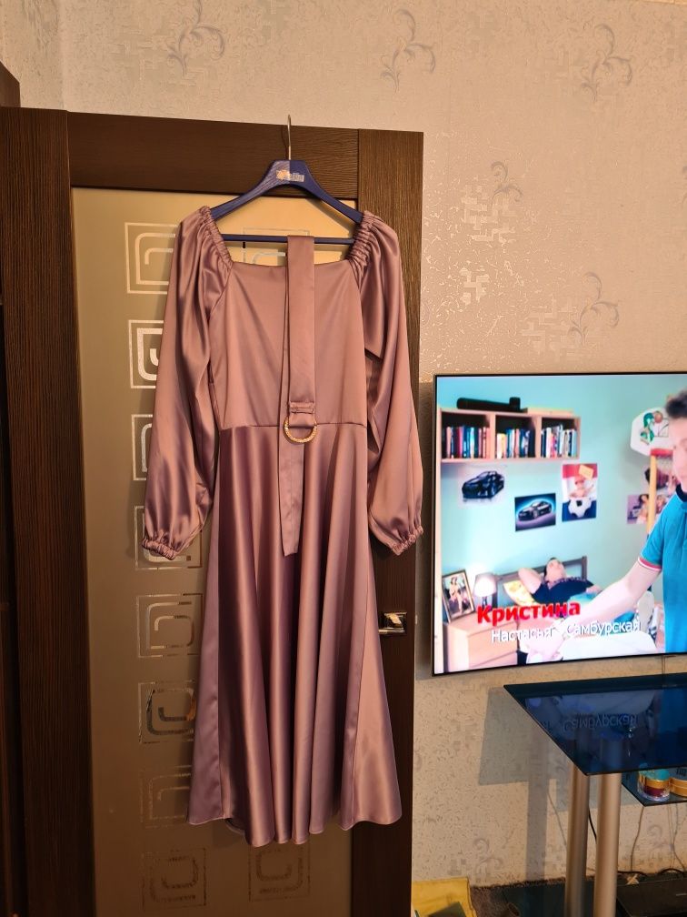 Продам платье на выпускной