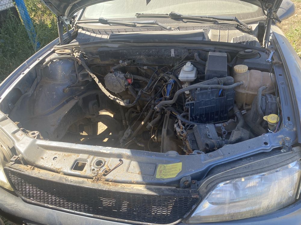 Прадам Opel vektra 1.6