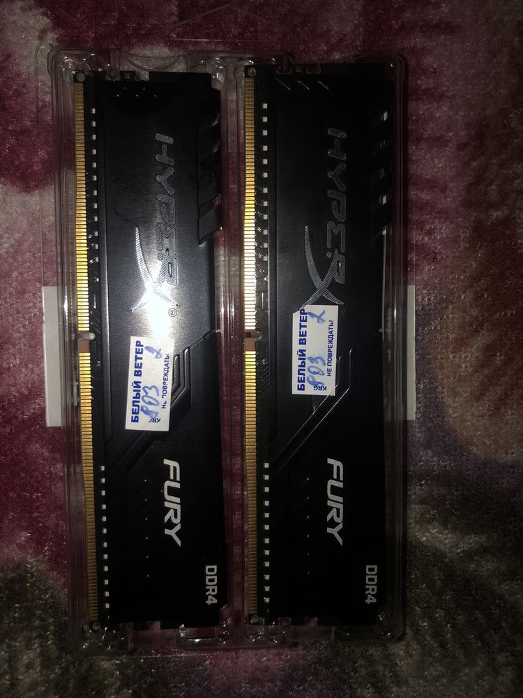 Оперативная память Kingston HyperX Fury HX432C16FB3/4 BOX
