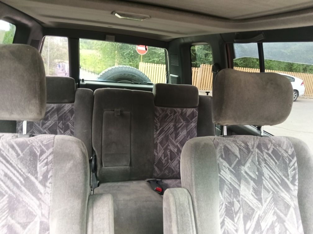 Isuzu Bighorn 2000