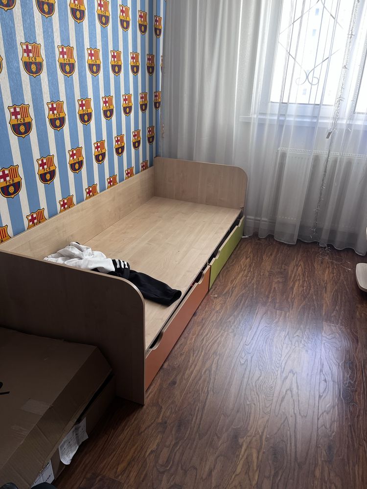 Продается вся мебель