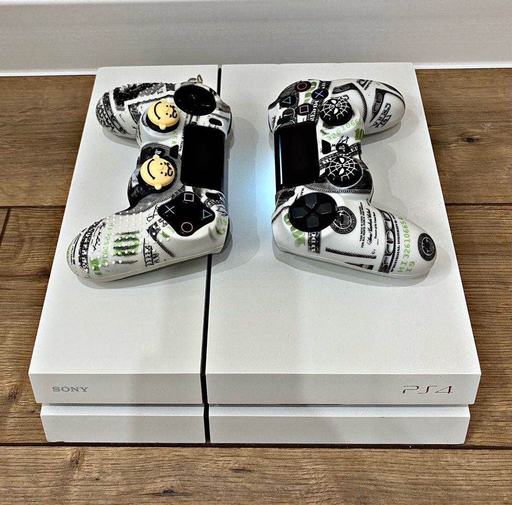 Плейстейшен 4/PlayStation 4
