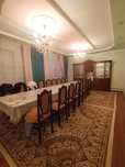 Үй сатылады 6 болмели қасында 3 бөлмелі времянкасы бар жер 10 соттык.