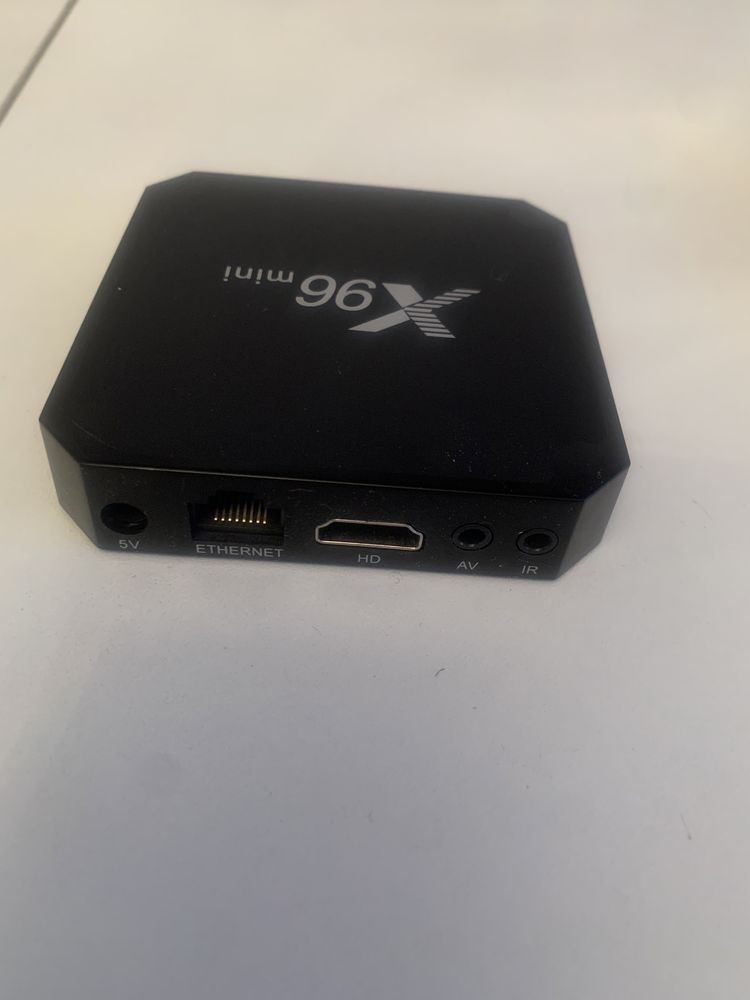 Приставка смарт x96mini, фен для волос