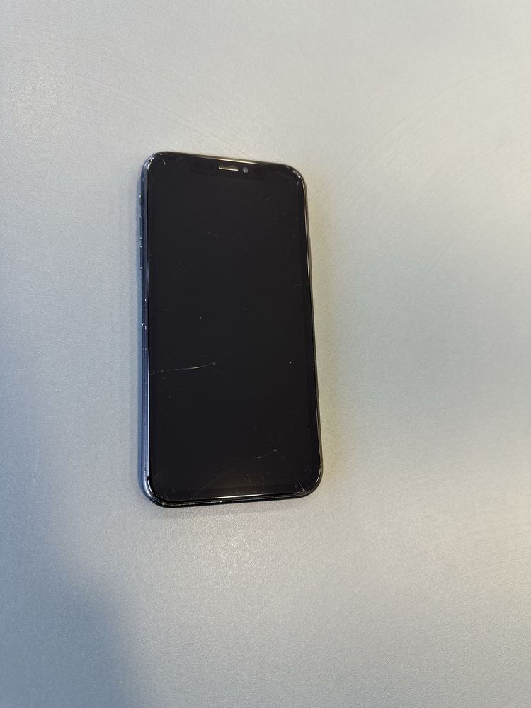 Iphone Xr черный цвет