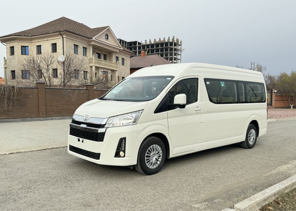 Hiace 2024 в аренду Новая в масле