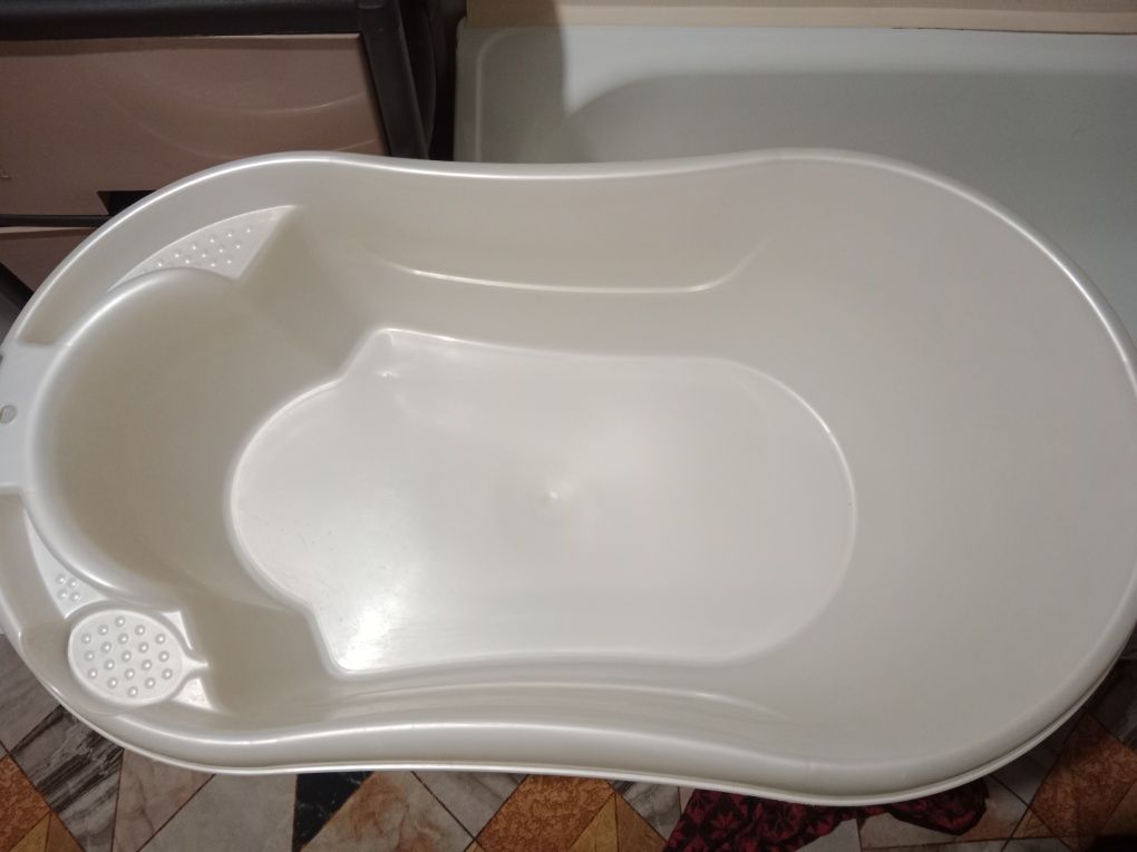 Продам ванночки детские