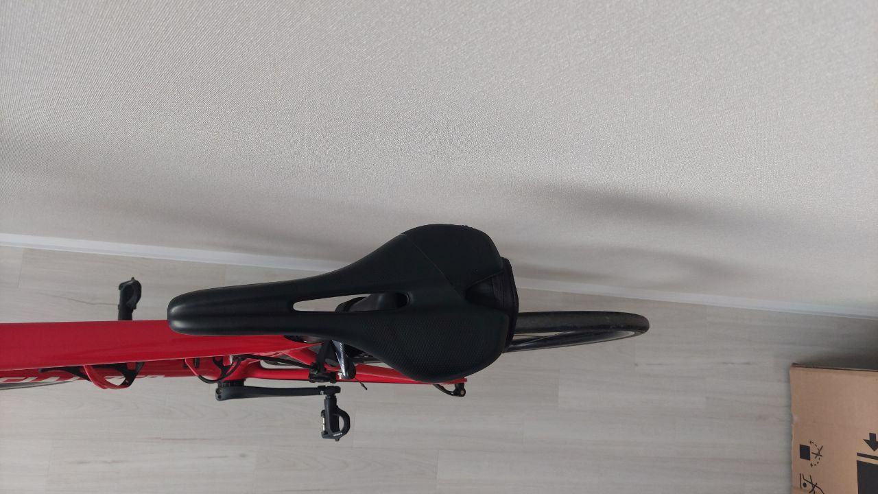 Шоссейный велосипед Specialized Tarmac SL6 Fact 10r
