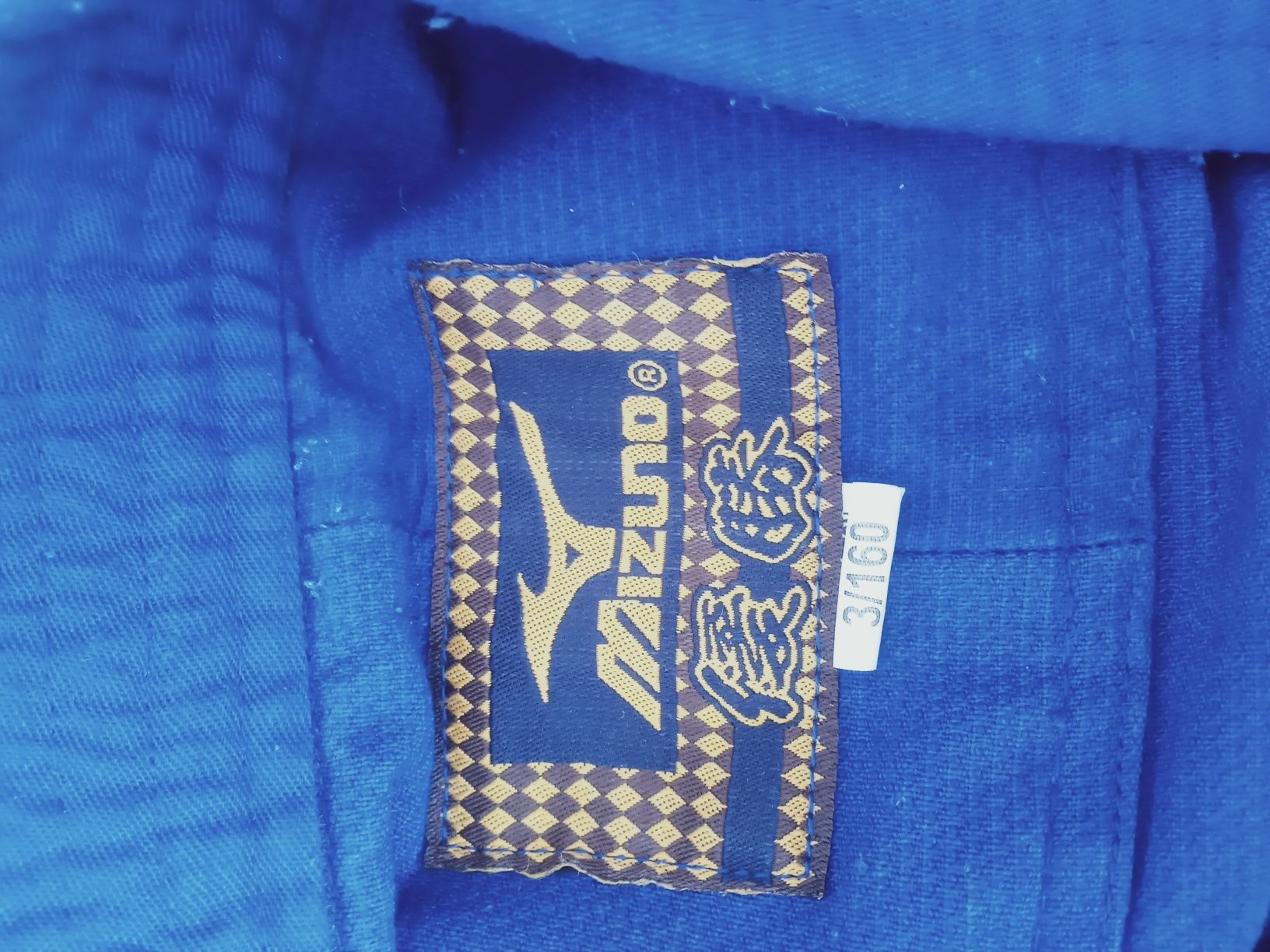 Продам кимано синего цвета.