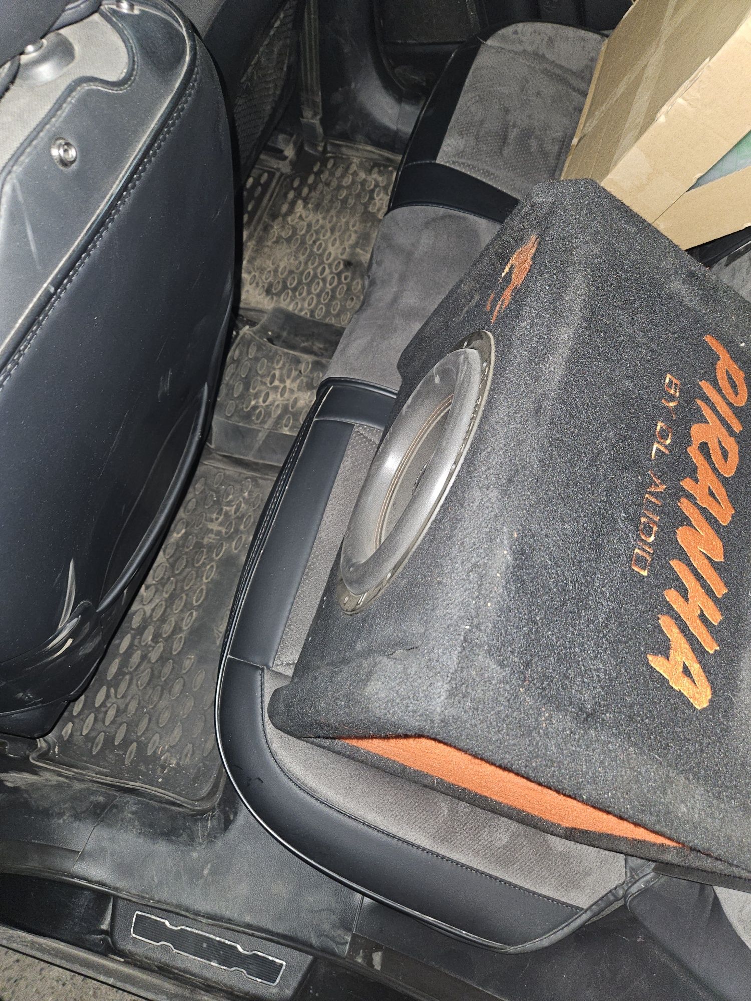 Продам сабвуфер dl audio piranha 10a v.2