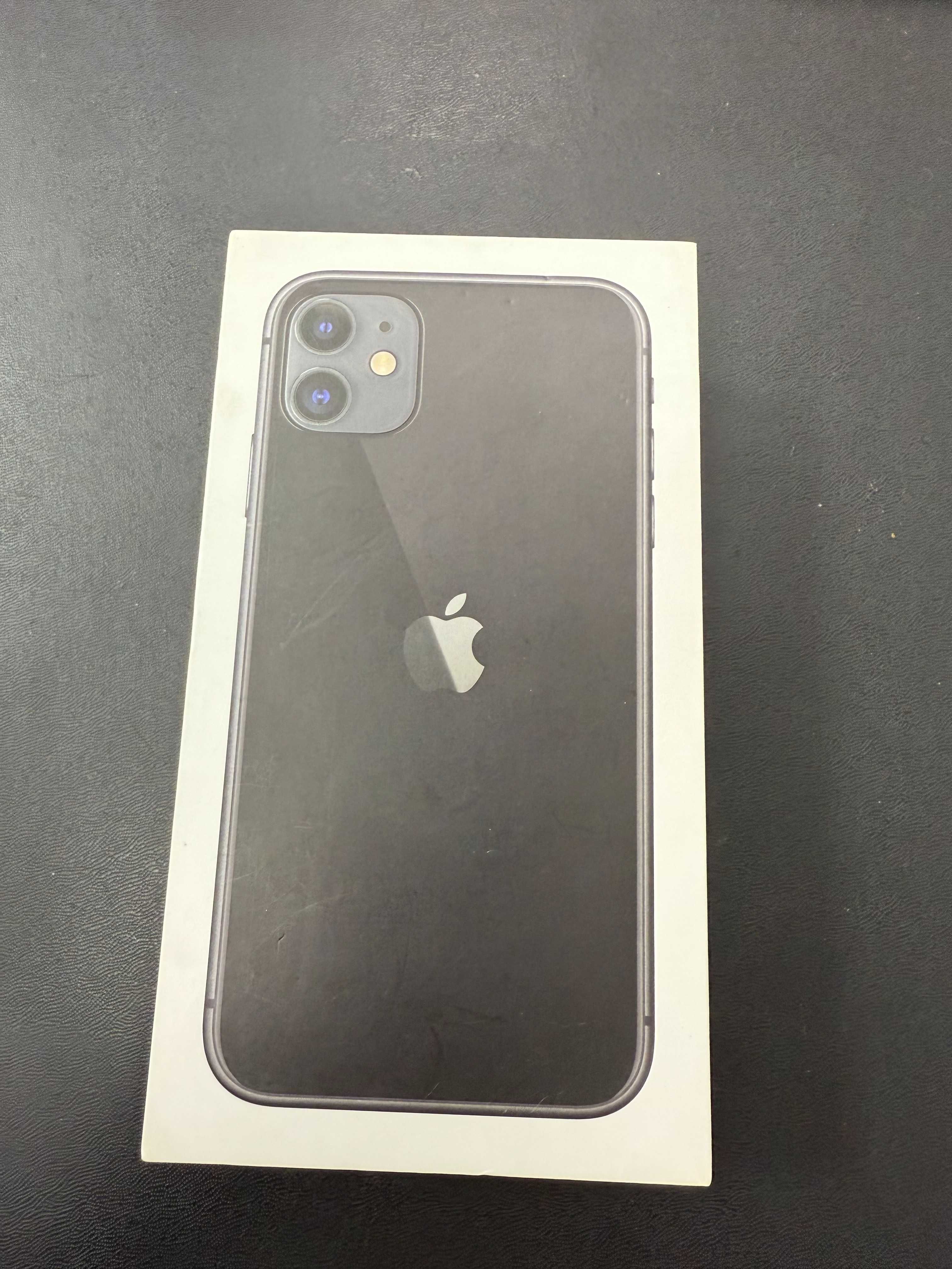 iPhone 11 black б/у в хорошем состоянии