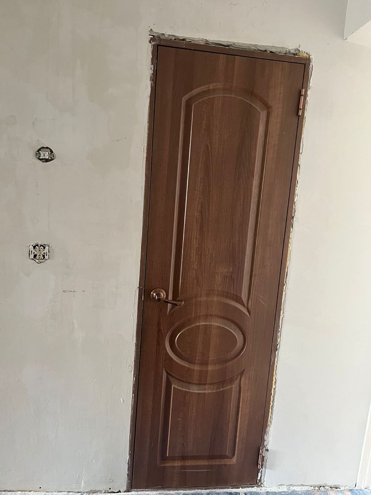 Продам двери . Самовывоз