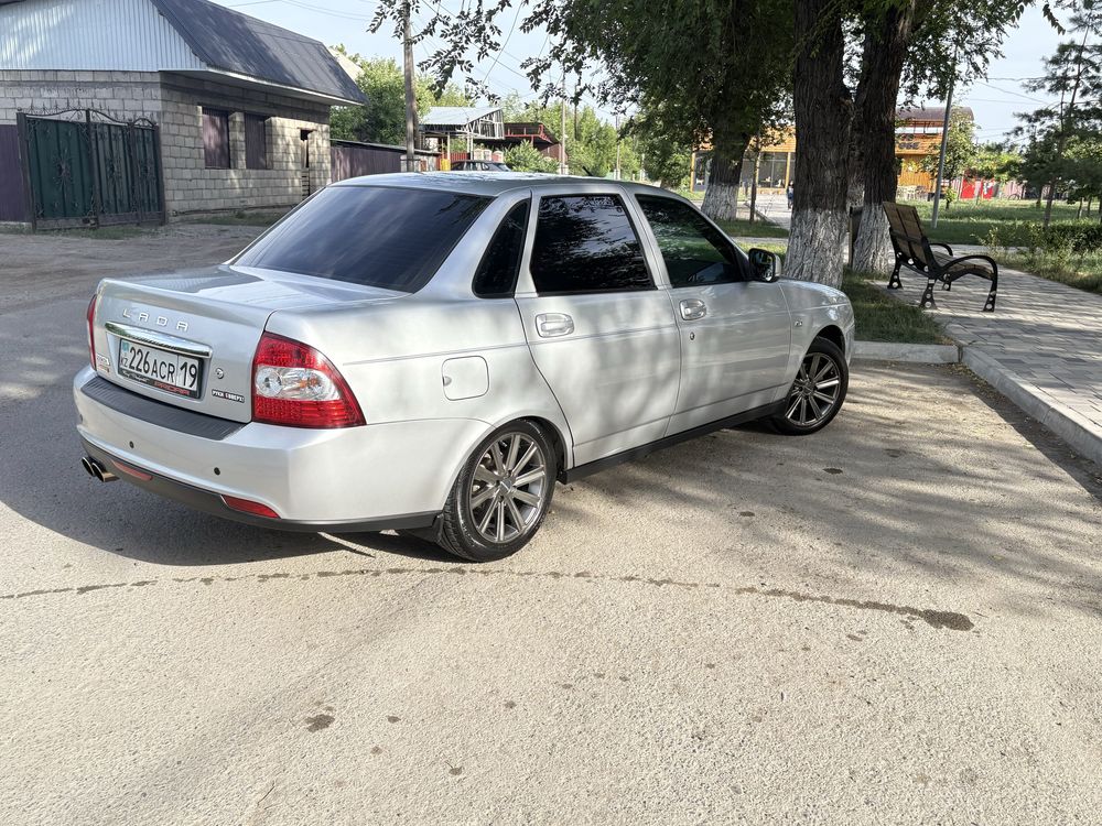 Продам приору в хорошем состояний