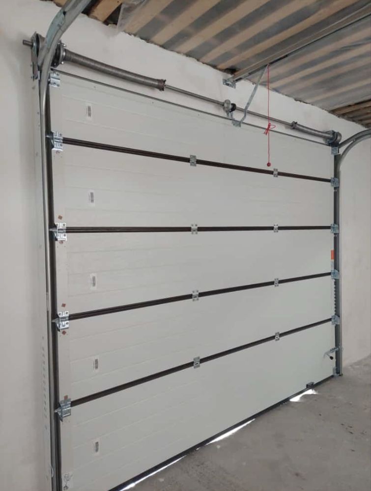 Ворота для гаража, секционные ворота Doorhan, Alutech