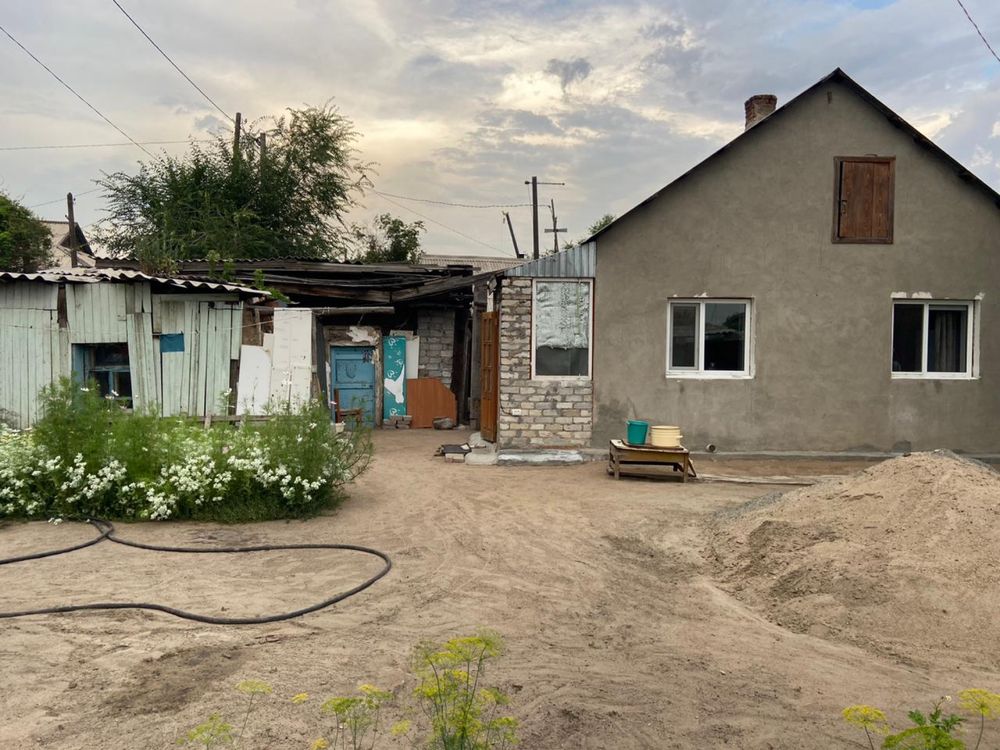 Продам дом или меняю на 2х ком .кв или 1ком.с доплатой