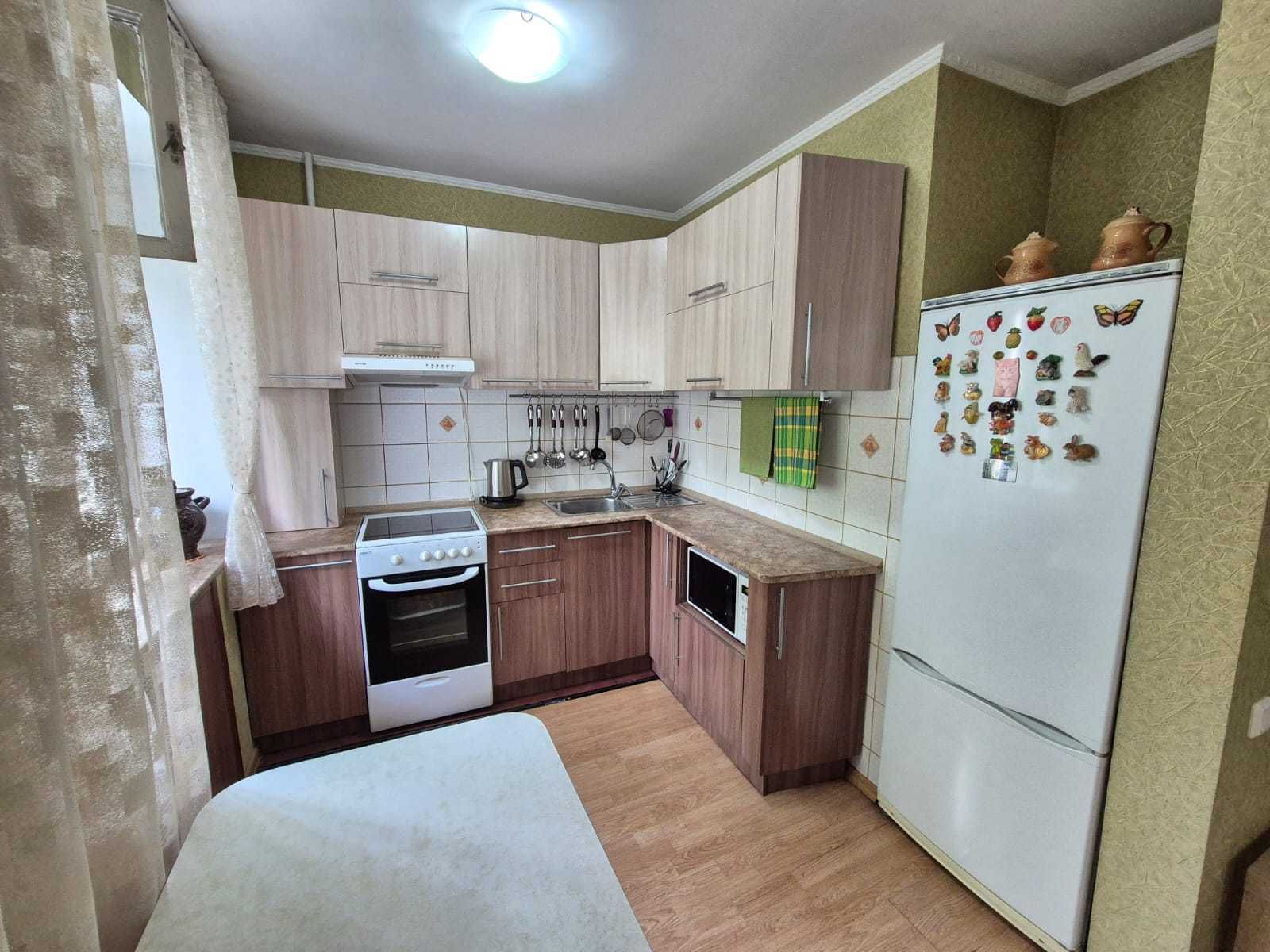Продам 3-комнатную квартиру ·  Район Студгородка