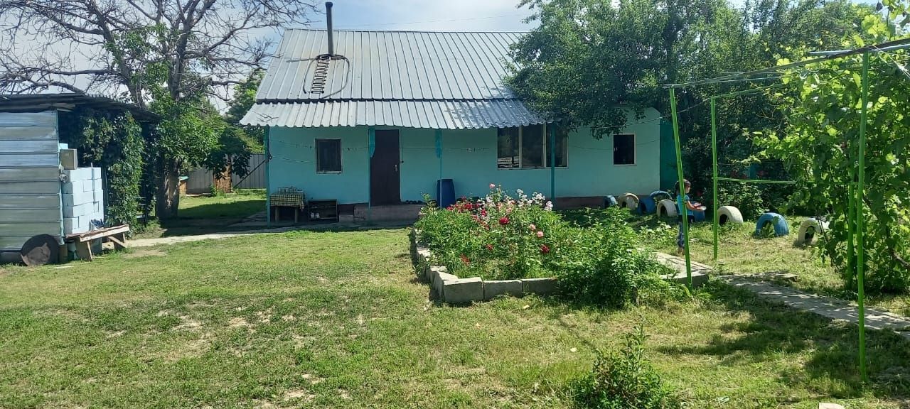 Продам большой дом