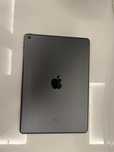 Ipad 9 поколения 64 гб почти новый + чехол