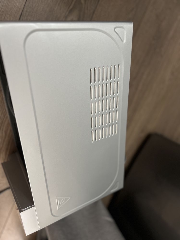 Микроволновая печь LG