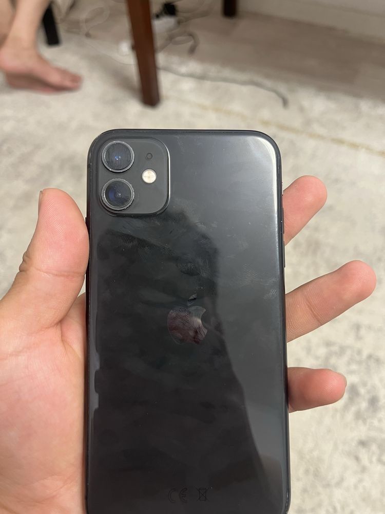 Iphone 11 черный продам