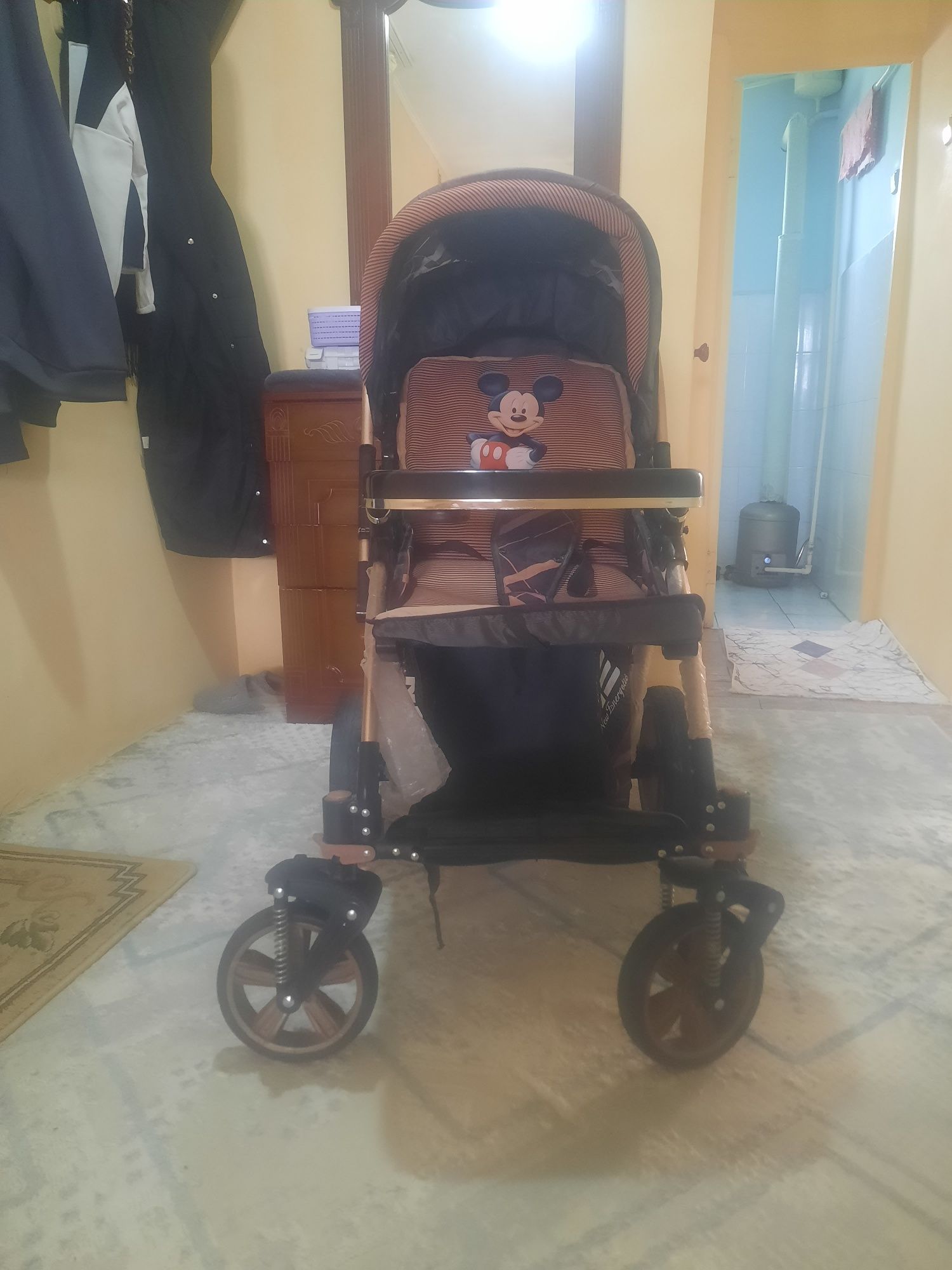 Коляски 2 шт новый цена 25000 каждый