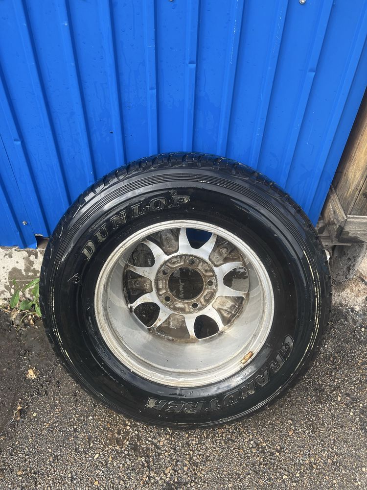 Продам 275/65 R17 на запаску