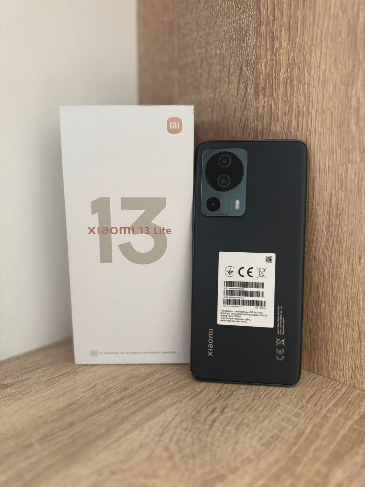 Продам XIAOMI 13 Lite