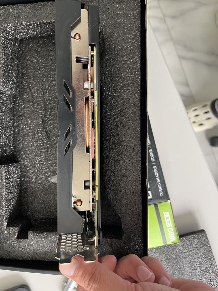 Продам видеокарты Gtx1660