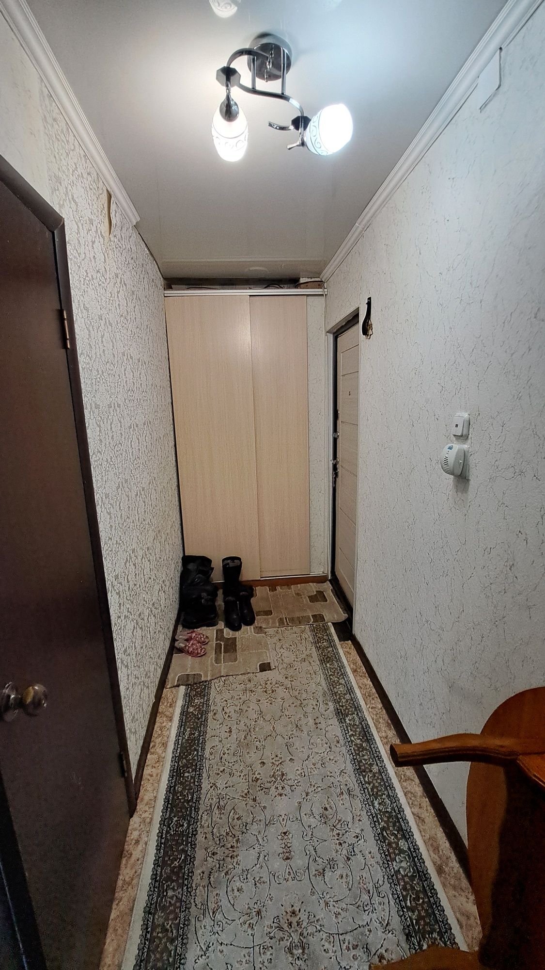Продам 1-комнатную 2мкр.