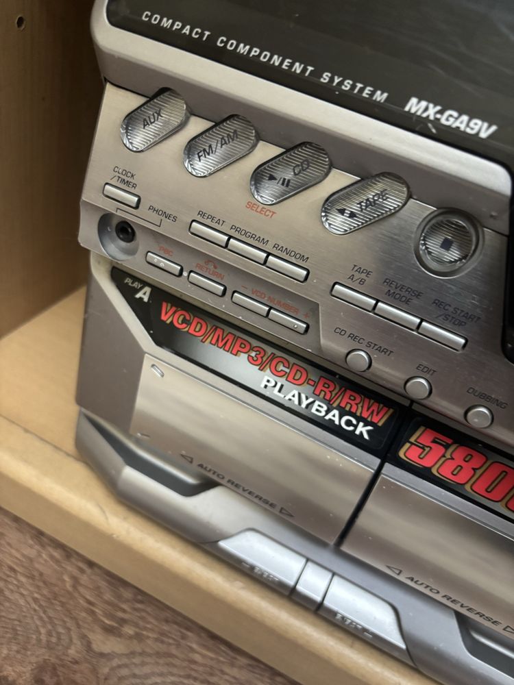 Музыкальный центр JVC