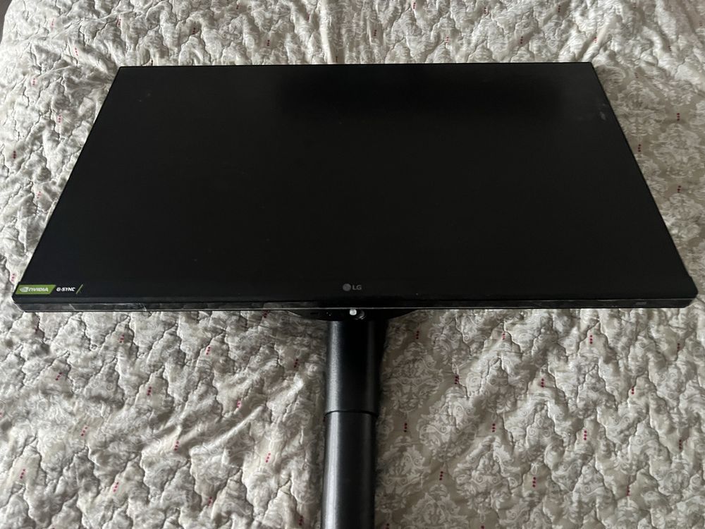 Продам игровой монитор 144Hz lg 27gl650f