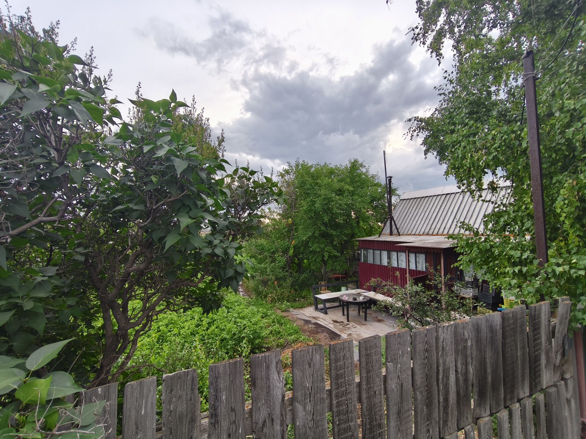 Продаётся дача в обществе вишенка (схос)..