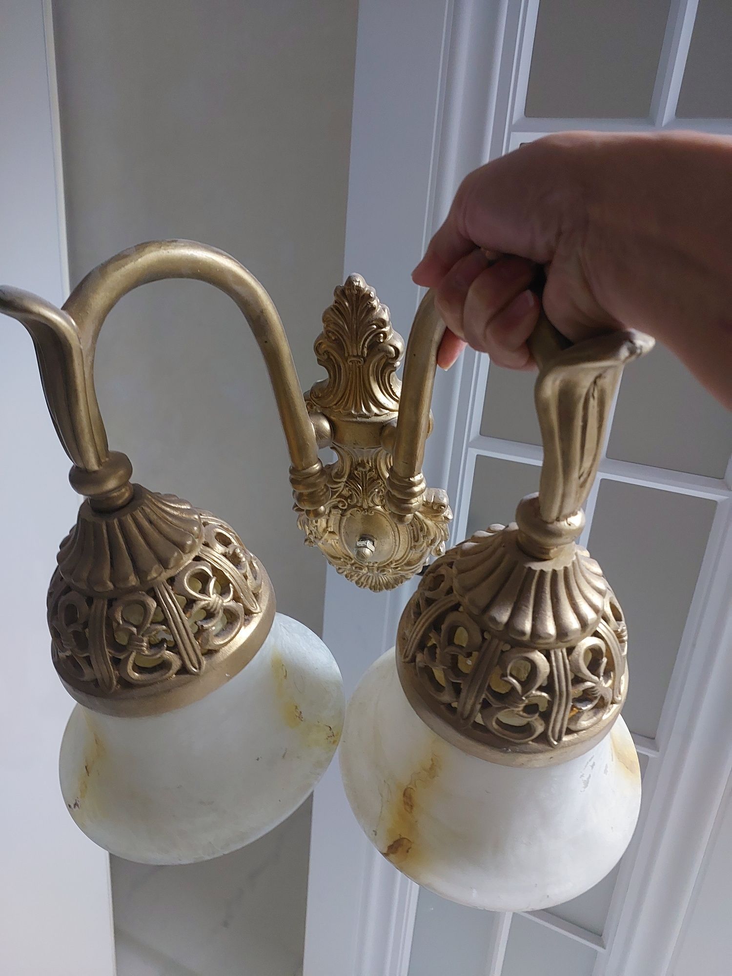 Продам бра две одинаковые.
