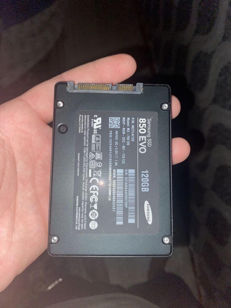 Ssd 120 гб.