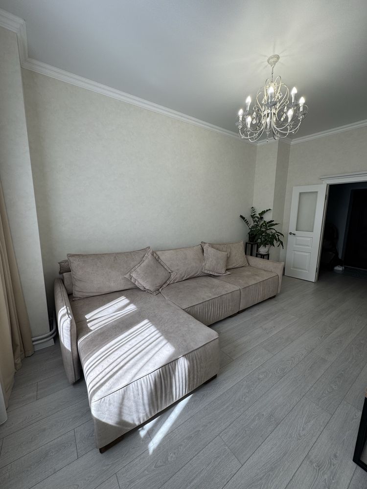 Продам 2х комн.кв. Riviera Residence.Этаж 1/5.S=66 кв.м.
