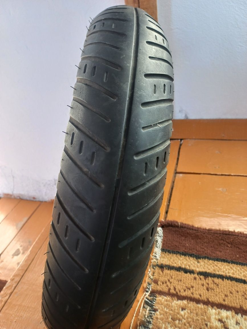 Продам мотошину резину на мотоцикл 110/70/r17