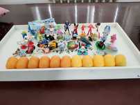 Продаю игрушки Kinder Surprise