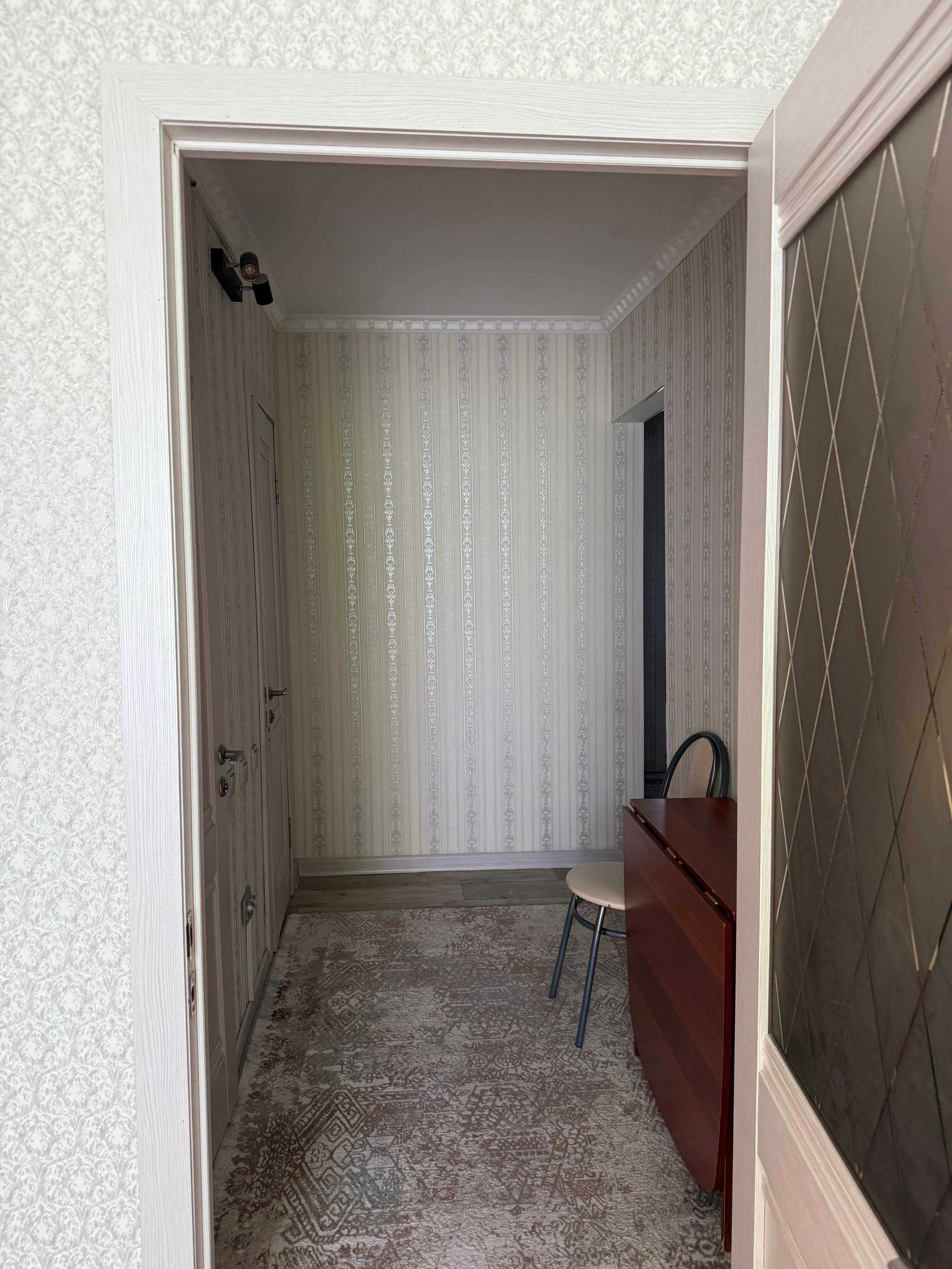 продается 2ком квартира
