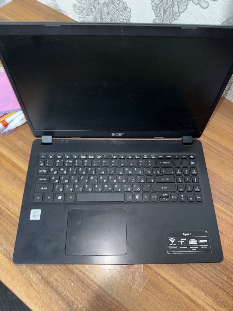 Ноутбук Acer aspire 3