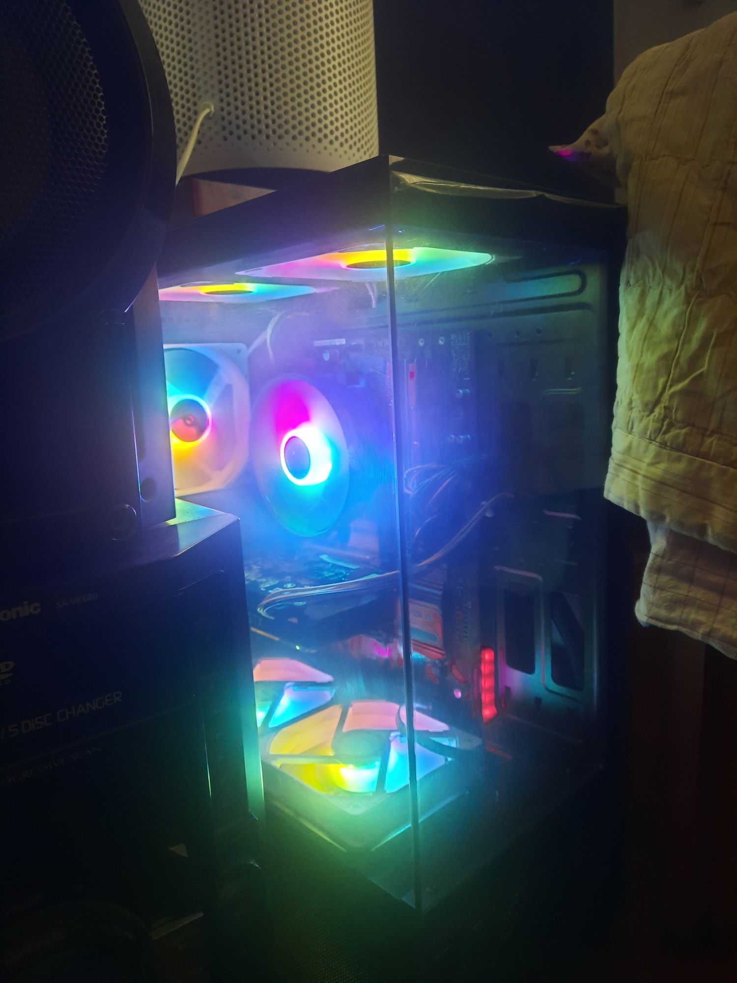 Игровой CS2 Core i7 7700 (Xeon 1240 v5) geforce 1650, 16 gb ddr4