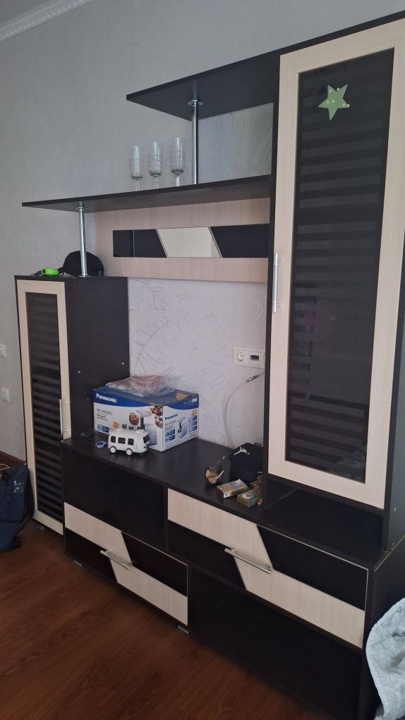 Продаётся мини стенка