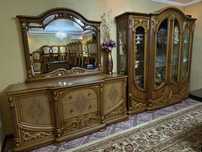 Гарнитур класияеский для гостиной