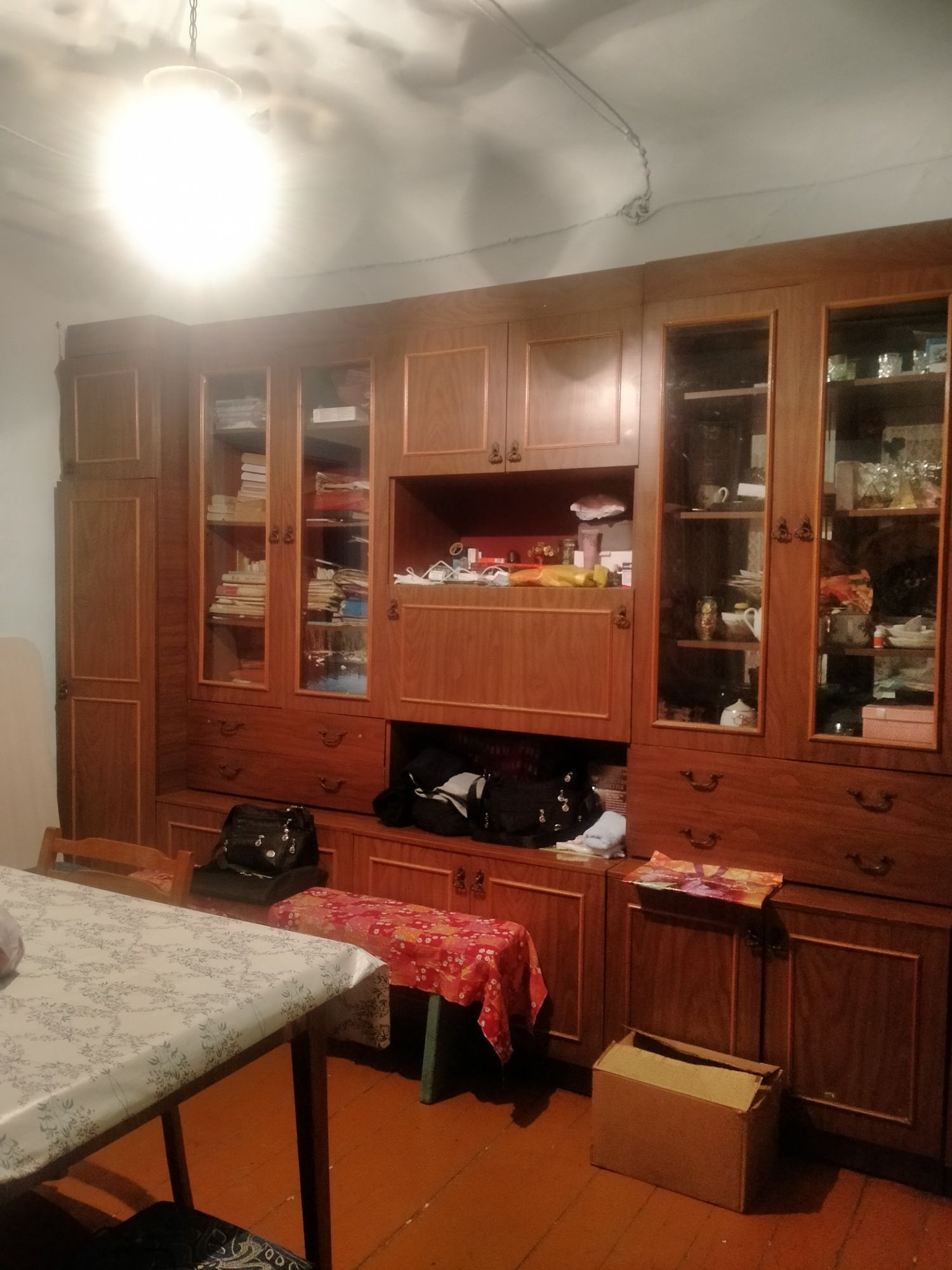 Продам стенку в хорошем состоянии